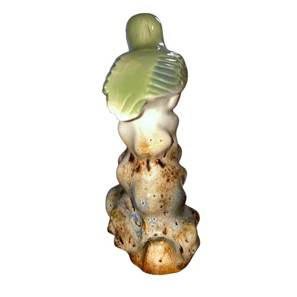 Vintage Tropical Bird On Rocks Driftwood Porcelain Figurine Made In Brazil 203-B - Picture 2 of 4